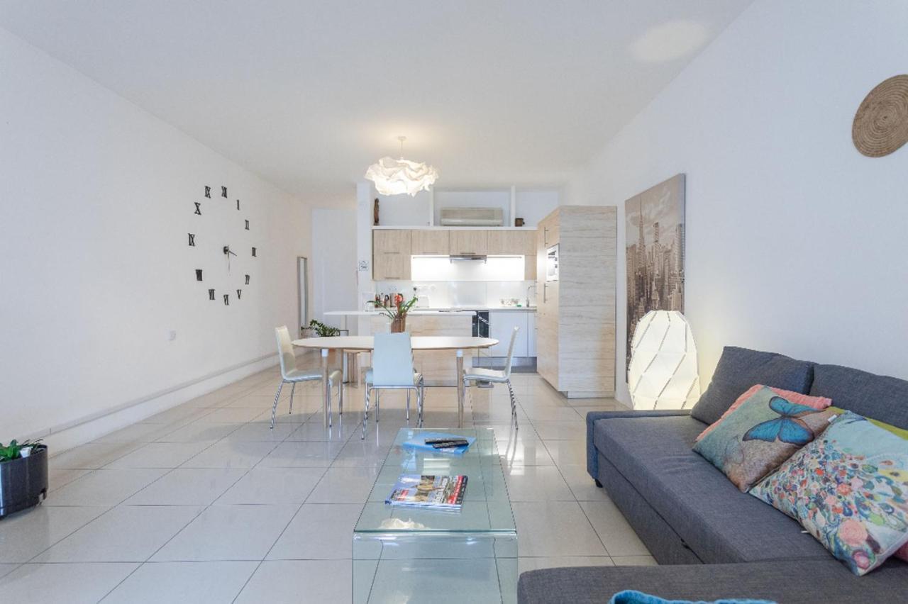 Ivy Mansions St Julians Central Swieqi San Ġiljan Exterior foto